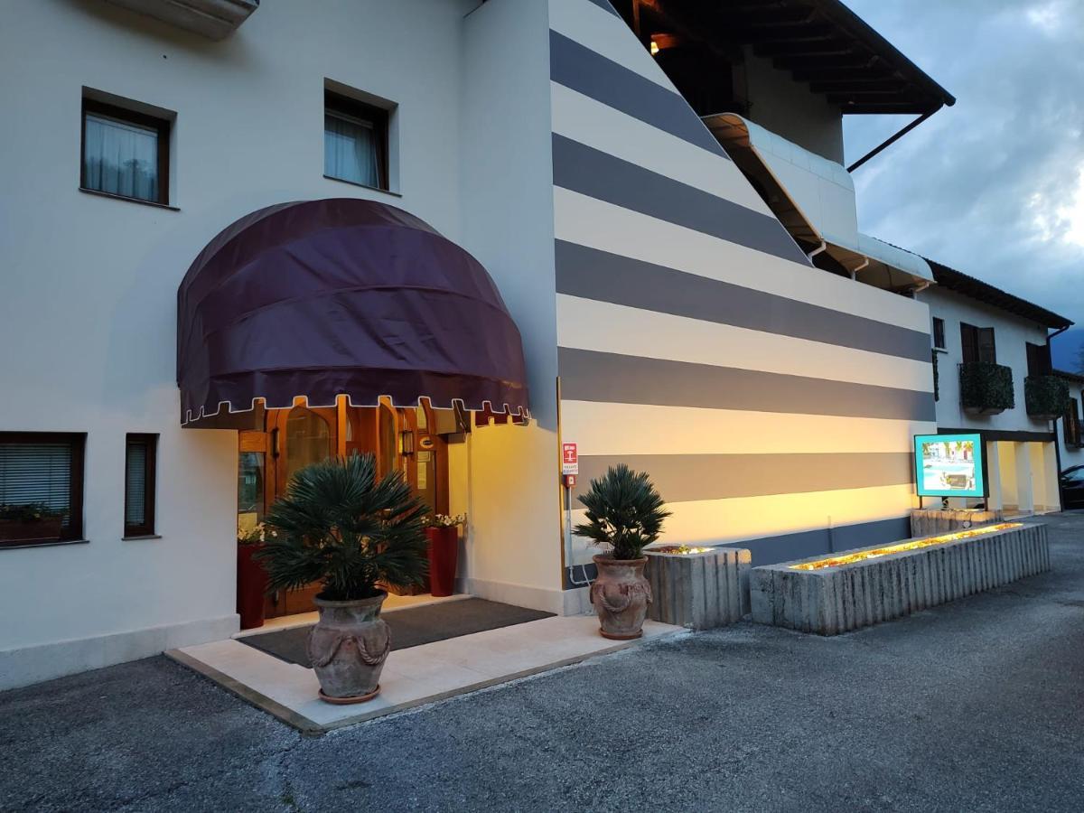 Hotel Villaguarda Prosecco Area Follina Екстериор снимка